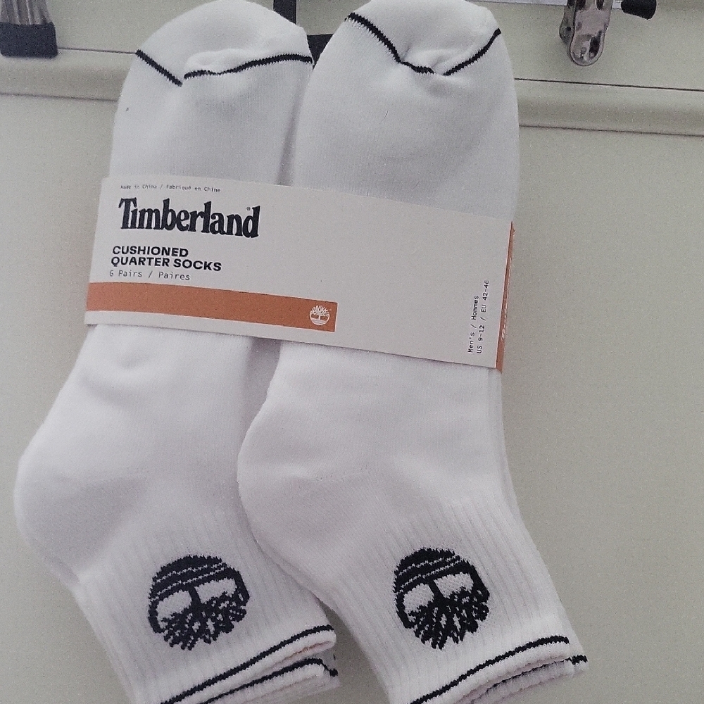 Timberland White Cushioned Quarter Socks 6 Pairs Size 9 - 12